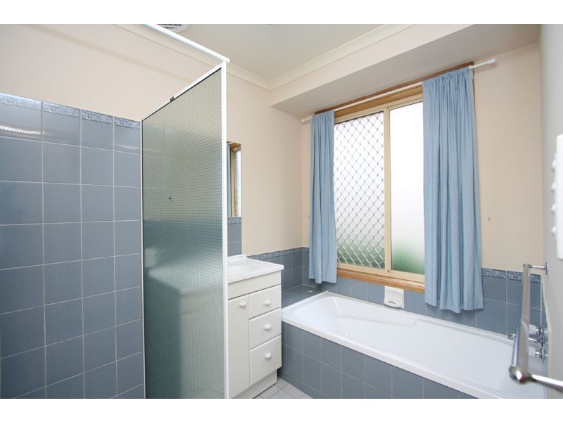 1 Gibson Court, Woodcroft SA 5162