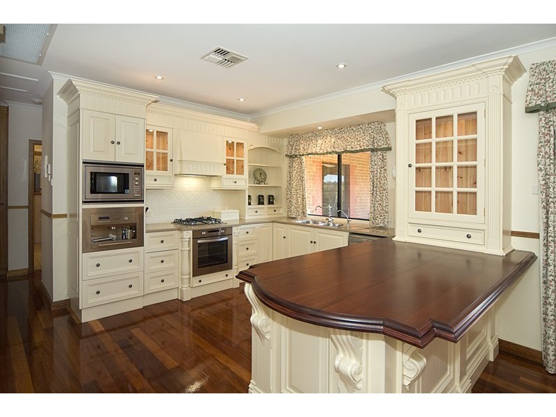 532 Cherry Gardens Road, Cherry Gardens SA 5157