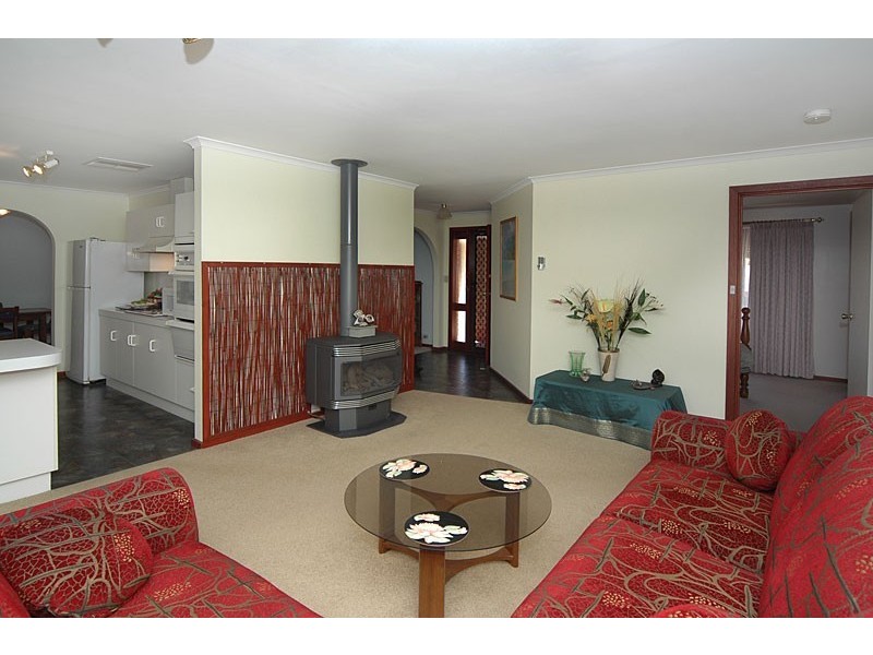 6 Barry Street, Port Noarlunga SA 5167