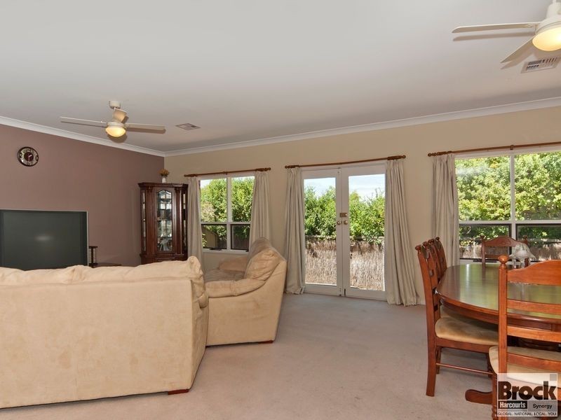 10 Howell Place, Wynn Vale SA 5127