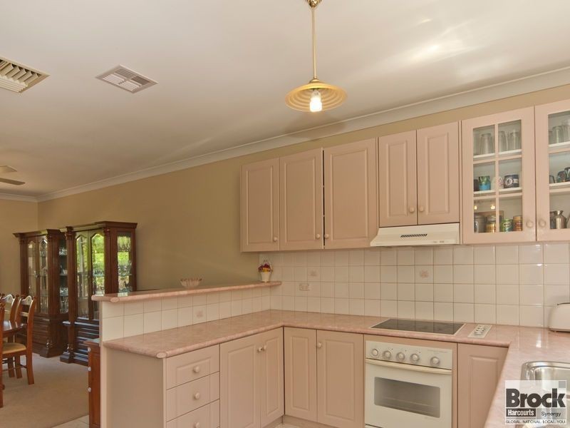 10 Howell Place, Wynn Vale SA 5127