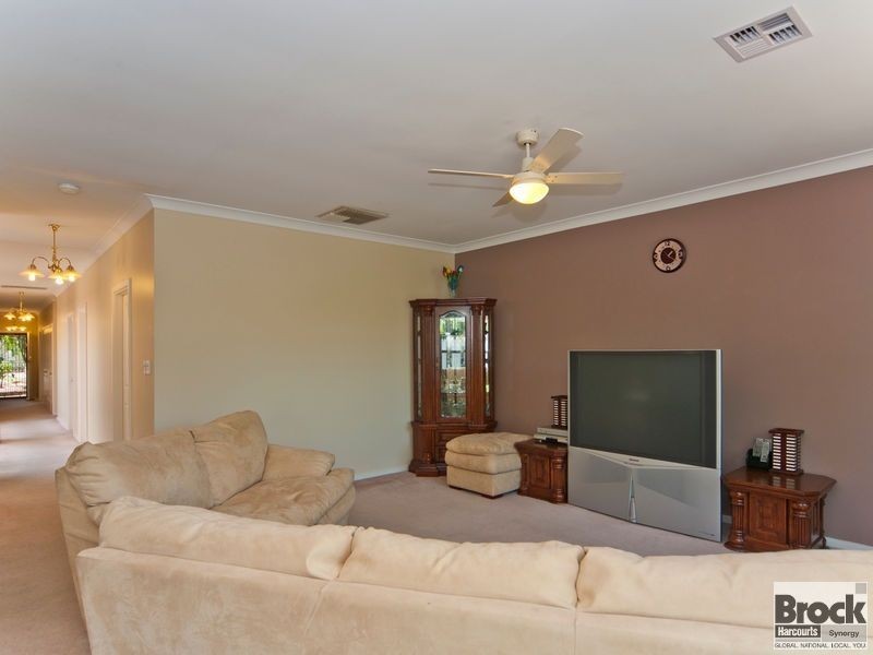 10 Howell Place, Wynn Vale SA 5127