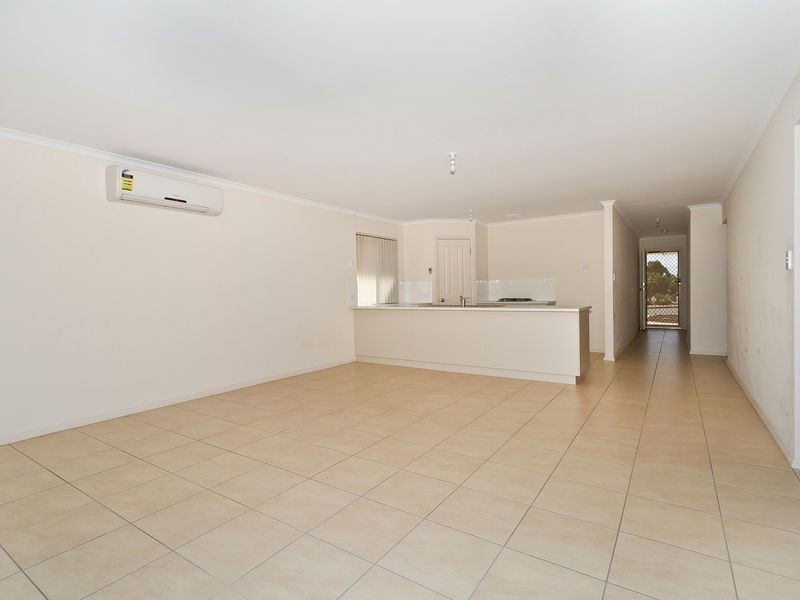 16 Almond Circuit, Munno Para West SA 5115