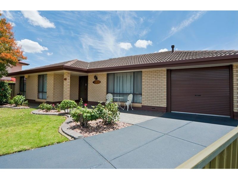 4 Swan Court, Modbury Heights SA 5092