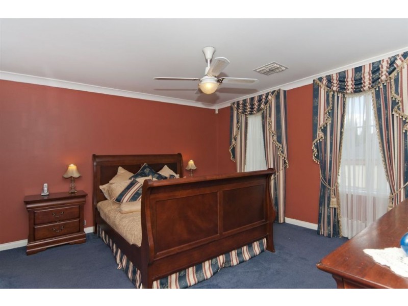 15 Highgate Place, Golden Grove SA 5125