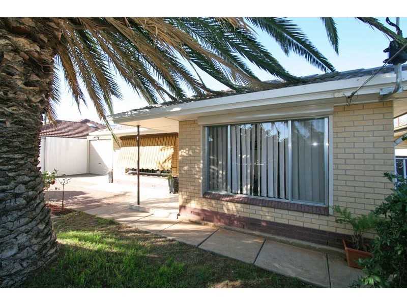 19 Carpenter Road, Parafield Gardens SA 5107