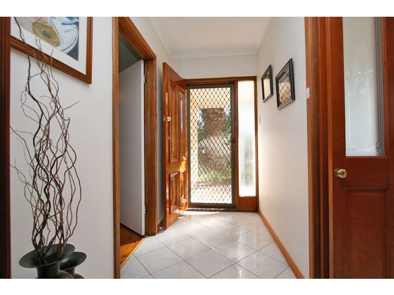 19 Carpenter Road, Parafield Gardens SA 5107