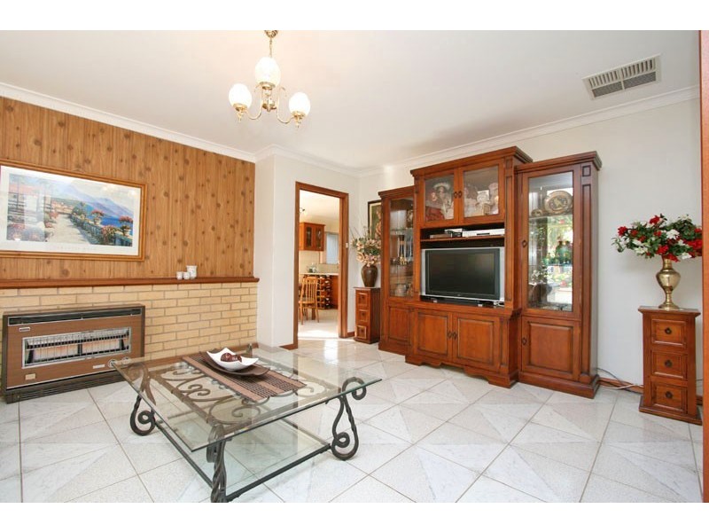 19 Carpenter Road, Parafield Gardens SA 5107