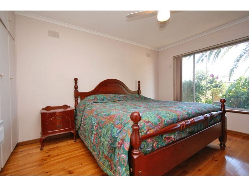 19 Carpenter Road, Parafield Gardens SA 5107