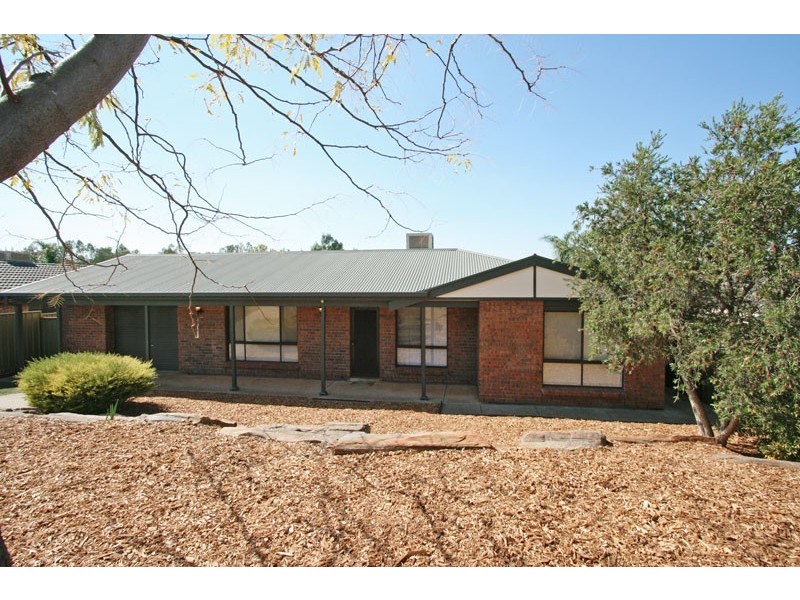 8 Taranaki Court, Greenwith SA 5125