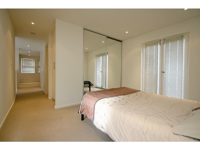 2 Reunion Lane, Mawson Lakes SA 5095