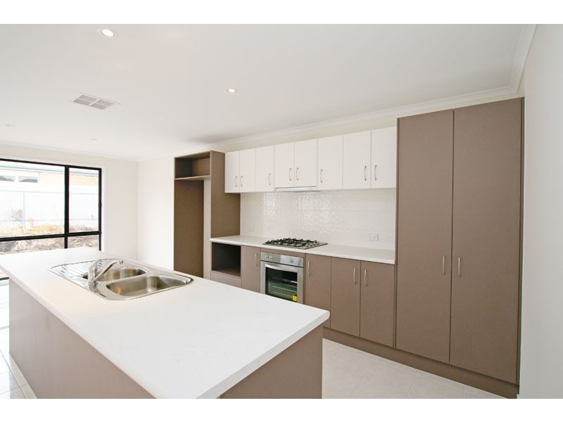 22 Mercedes Drive, Holden Hill SA 5088