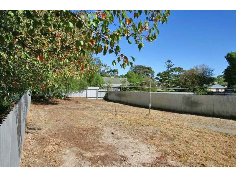 31 Benham Street, Elizabeth East SA 5112