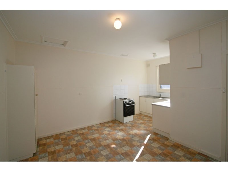 5 Guerin Road, Elizabeth Vale SA 5112