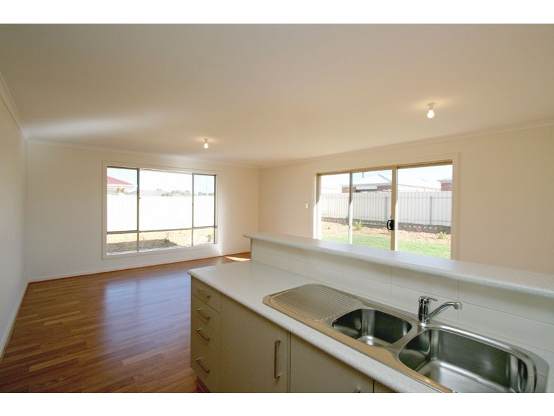 18 Hannah Road, Munno Para West SA 5115
