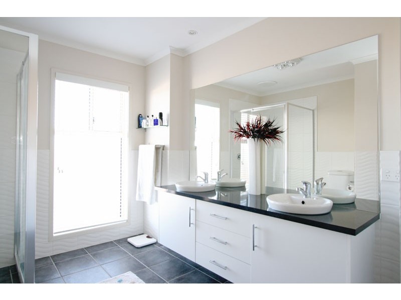 9 Iluka Crescent, Mawson Lakes SA 5095