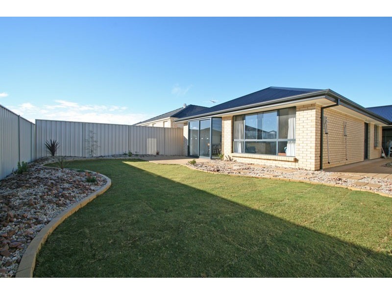 11 Amberwell Terrace, Burton SA 5110
