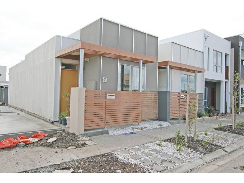 16 Robinson Street, Mawson Lakes SA 5095