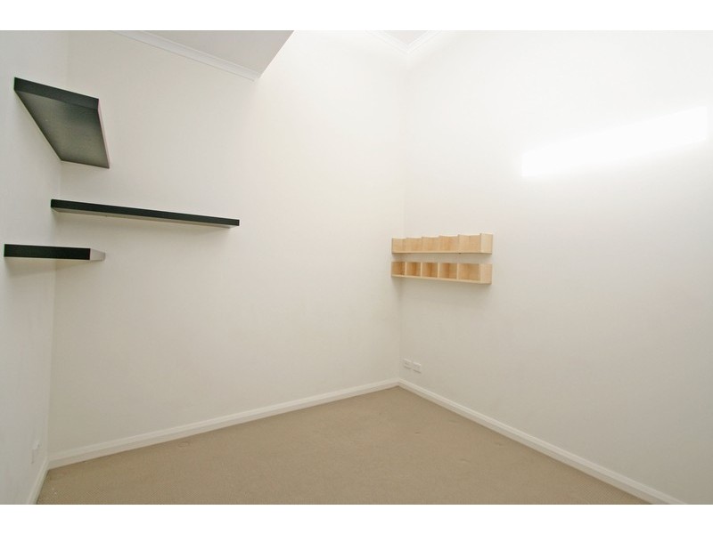 16 Robinson Street, Mawson Lakes SA 5095