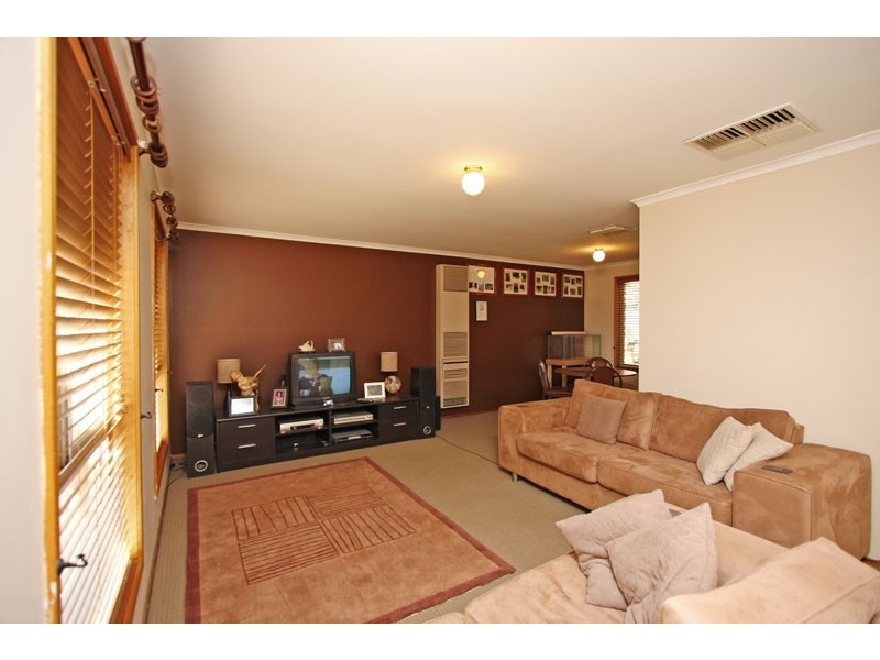 14 Grace Avenue, Andrews Farm SA 5114