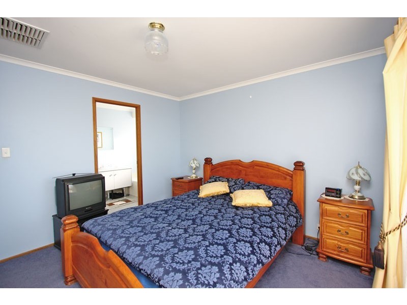 14 Grace Avenue, Andrews Farm SA 5114