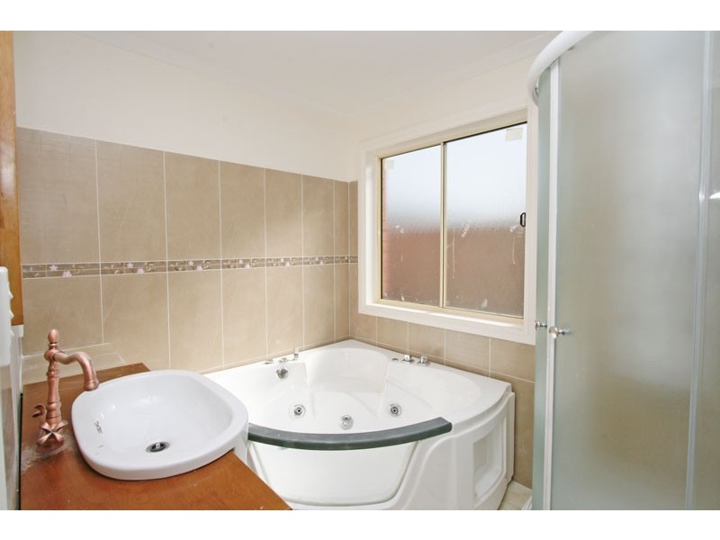 2/136 Commercial Road, Salisbury SA 5108