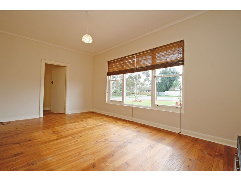 21 Suffolk Avenue, Brahma Lodge SA 5109
