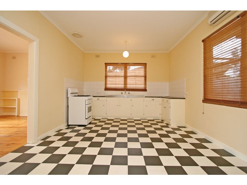 21 Suffolk Avenue, Brahma Lodge SA 5109