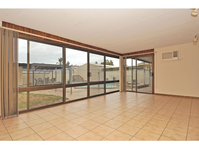 60 Spains Road, Salisbury Downs SA 5108