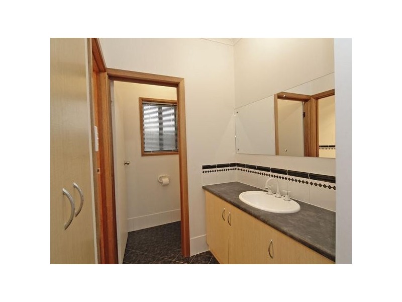 36 Mallard Crescent, Mawson Lakes SA 5095