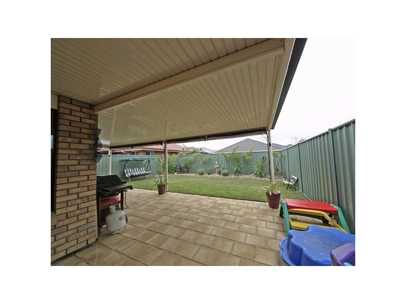 36 Mallard Crescent, Mawson Lakes SA 5095