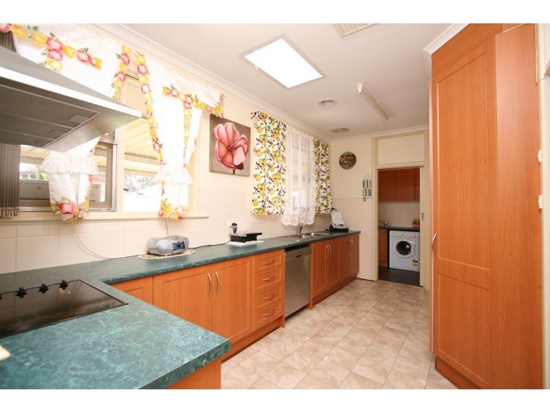 22 Jacaranda Drive, Salisbury East SA 5109