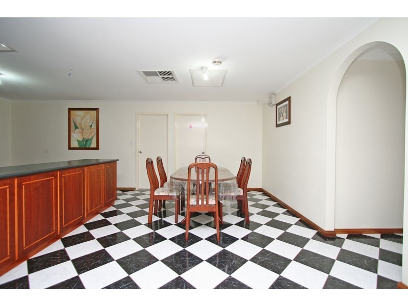 26 Maguire Crescent, Burton SA 5110