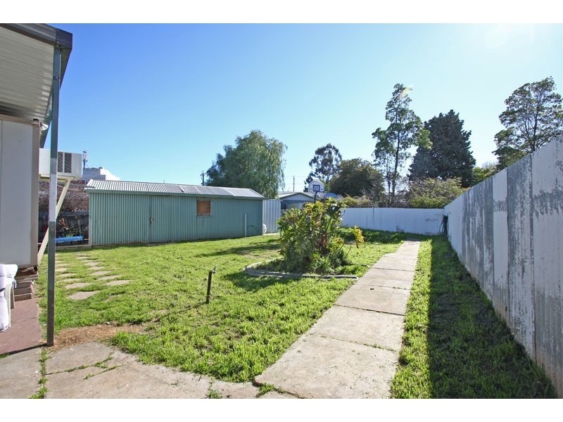 4 Sudholz Road, Windsor Gardens SA 5087