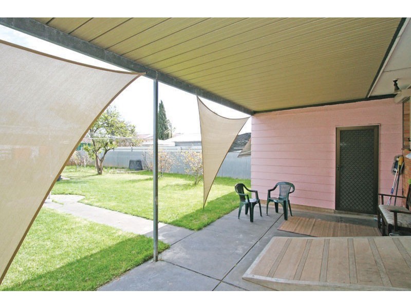 4 Carpenter Road, Parafield Gardens SA 5107