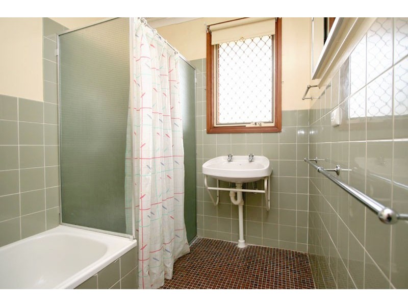 41 Coorara Court, Craigmore SA 5114