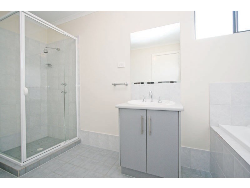 6 Hamra DRive, Smithfield SA 5114