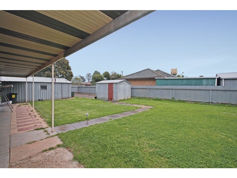 8 Weerana Road, Salisbury Plain SA 5109