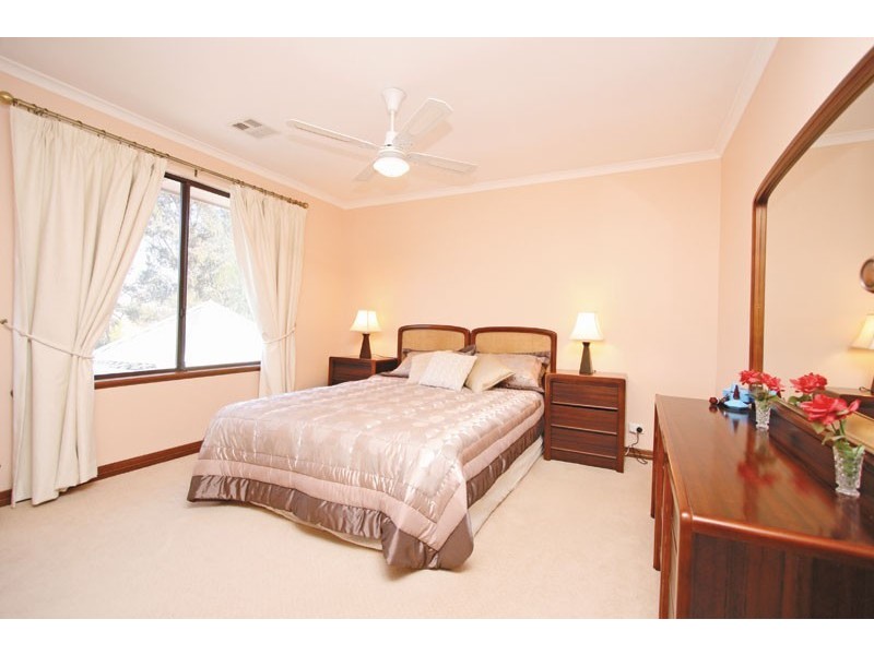 10 Stevens Avenue, Salisbury Heights SA 5109