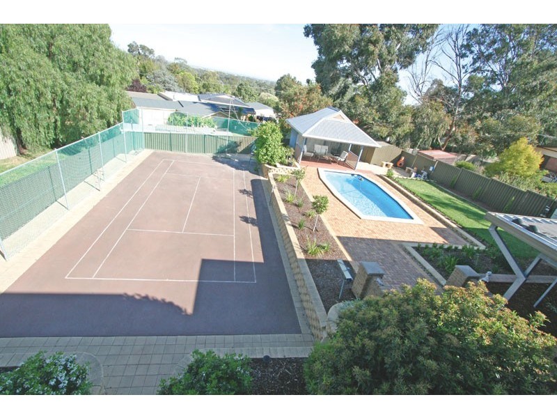 10 Stevens Avenue, Salisbury Heights SA 5109