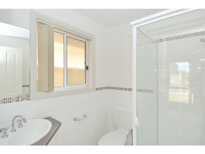 5 Lakeridge Circuit (Springbank Waters), Burton SA 5110