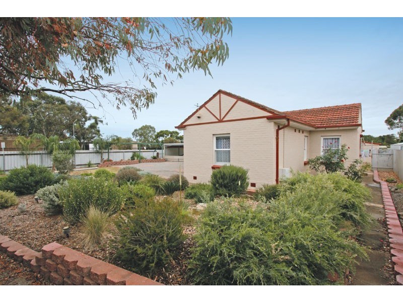 21 Rollison Road, Elizabeth Vale SA 5112