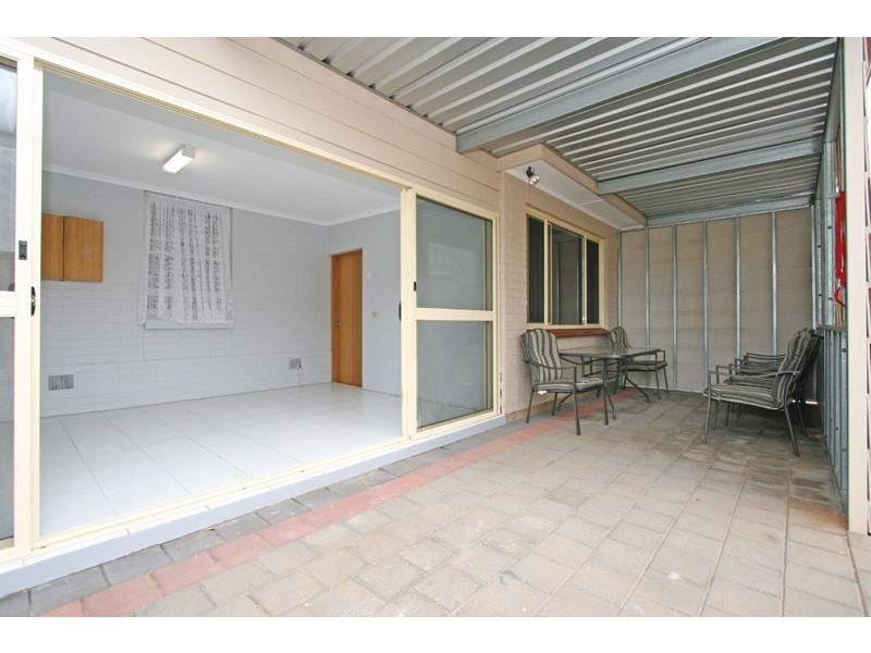 21 Rollison Road, Elizabeth Vale SA 5112