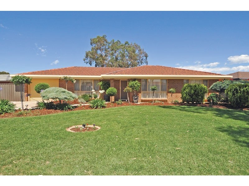 97 Magdalena Crescent, Paralowie SA 5108