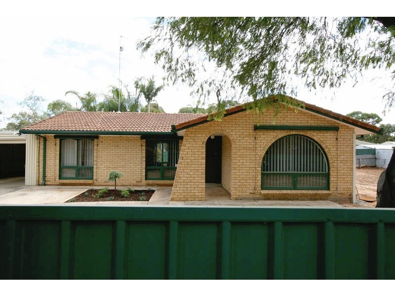 17 Camelot Drive, Paralowie SA 5108
