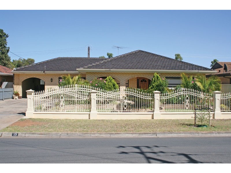 13 Tamir Street, Parafield Gardens SA 5107