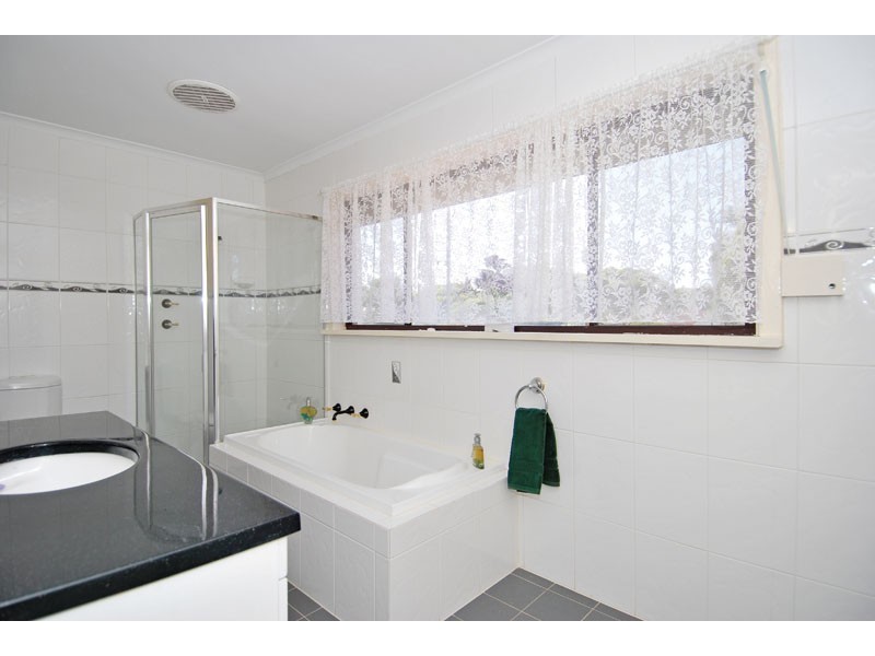 15 Barbara Street, Salisbury East SA 5109