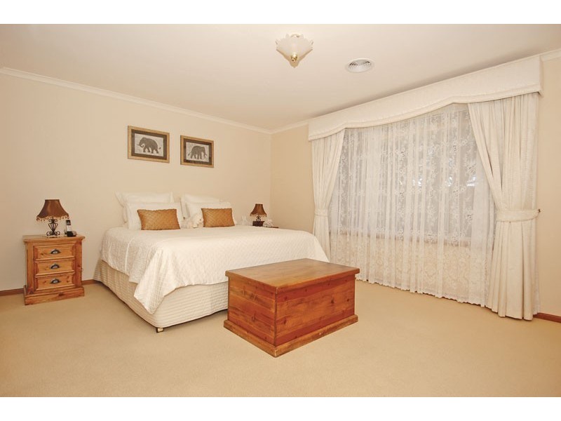 7 Martinvine Court, Salisbury Park SA 5109