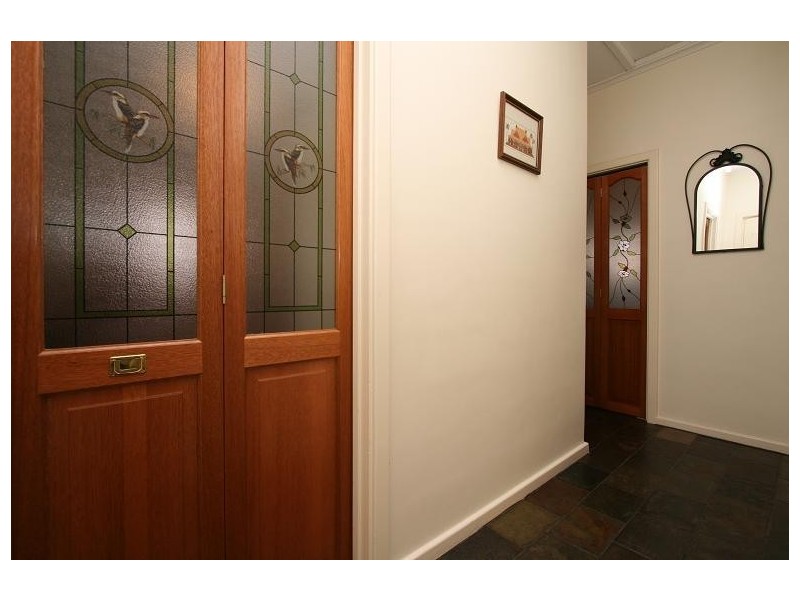 11 Boronia Crescent, Elizabeth Vale SA 5112