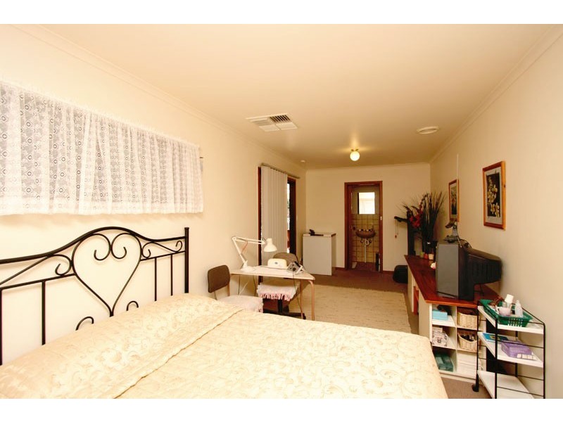 4 Foti Drive, Salisbury Park SA 5109